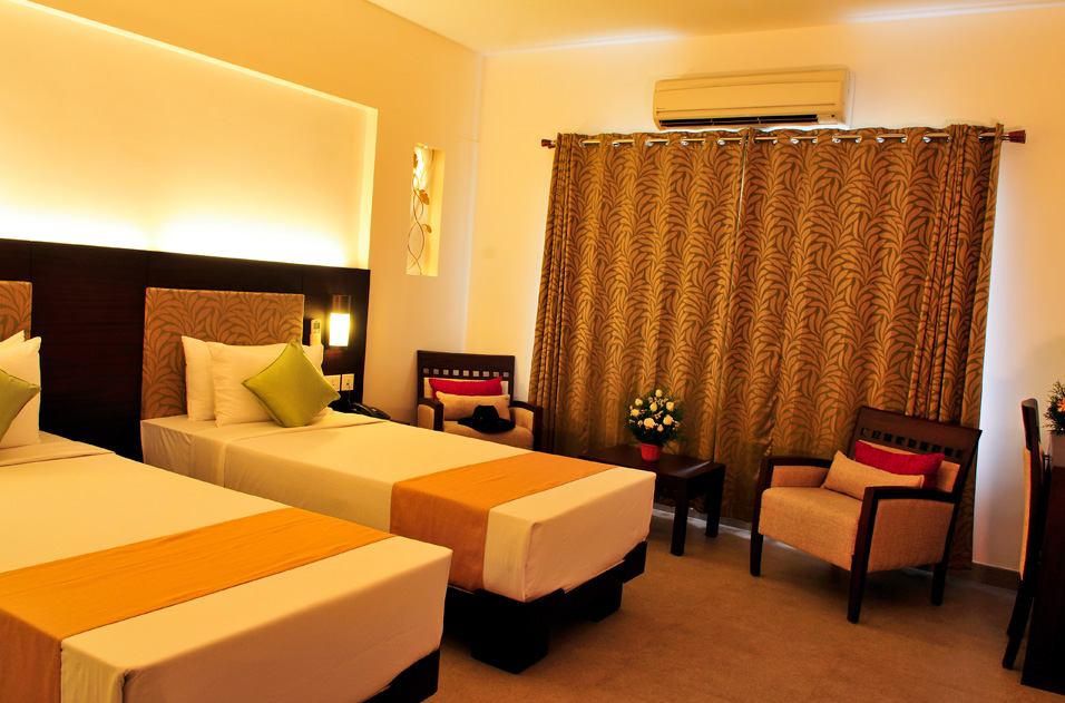 Deluxe Room in Calicut Hotels in Calicut Copperfolia